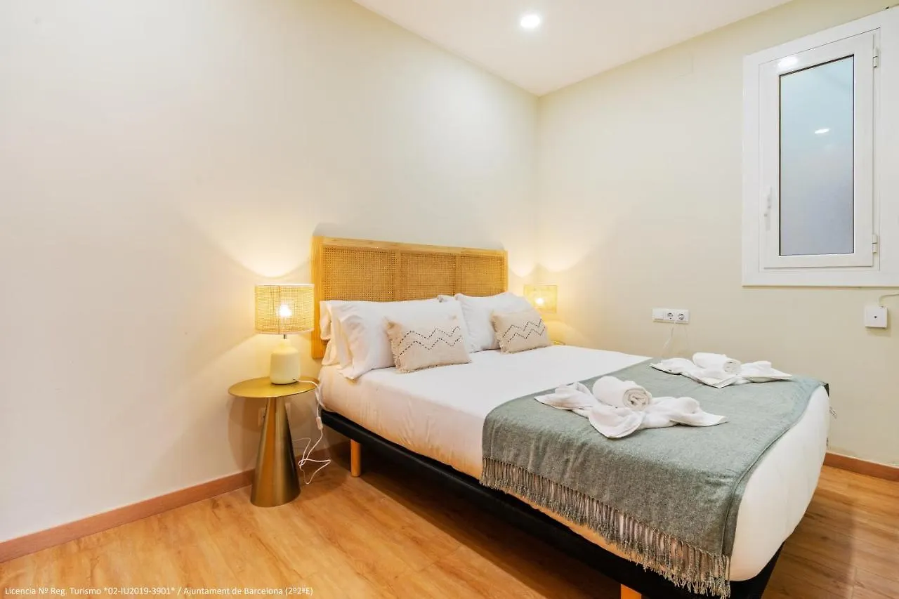 Flateli Pelayo 3 Apartment Barcelona